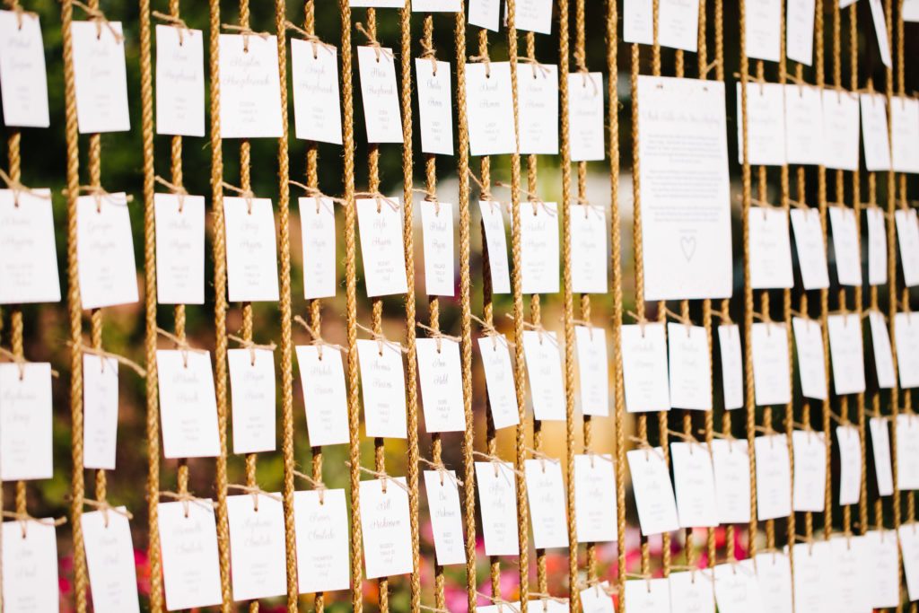 rope escort card display