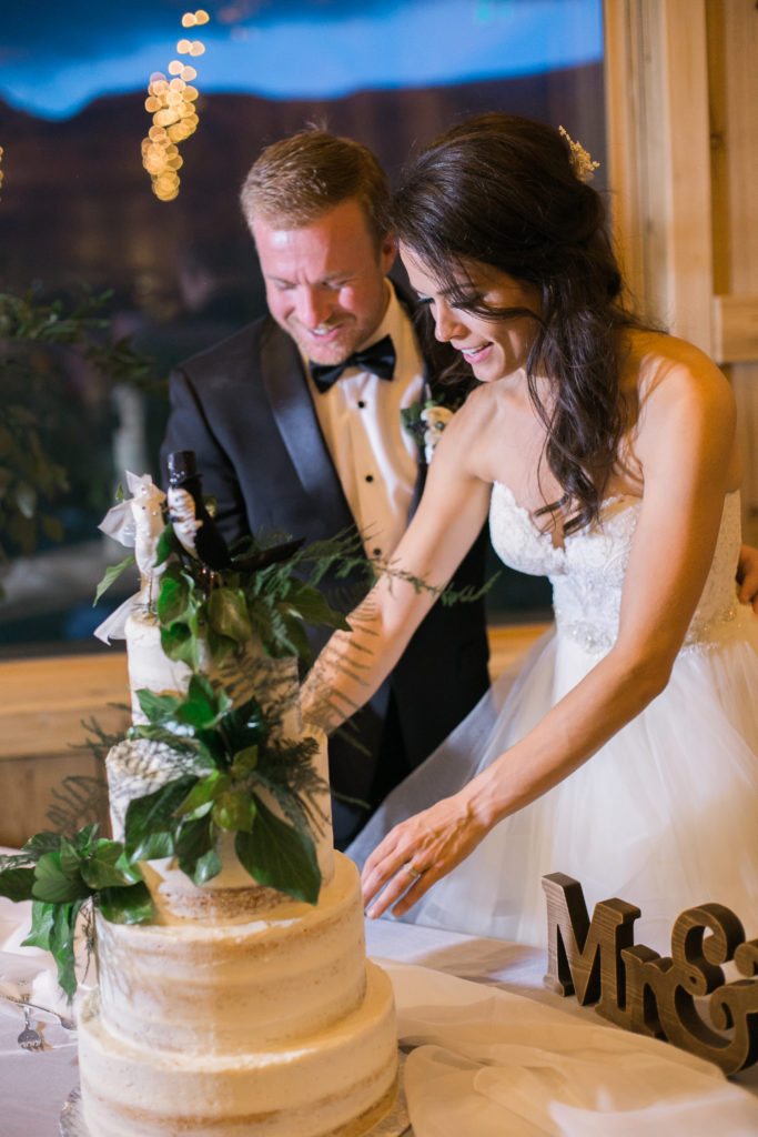 naked cake