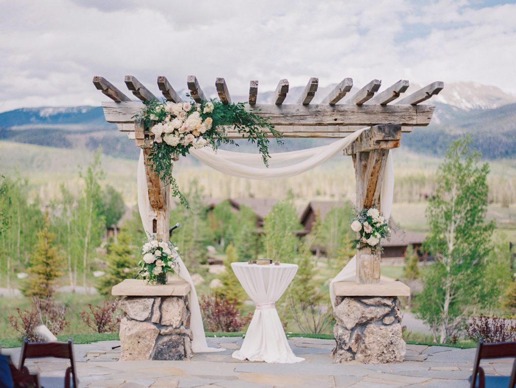 devils thumb wedding ceremony