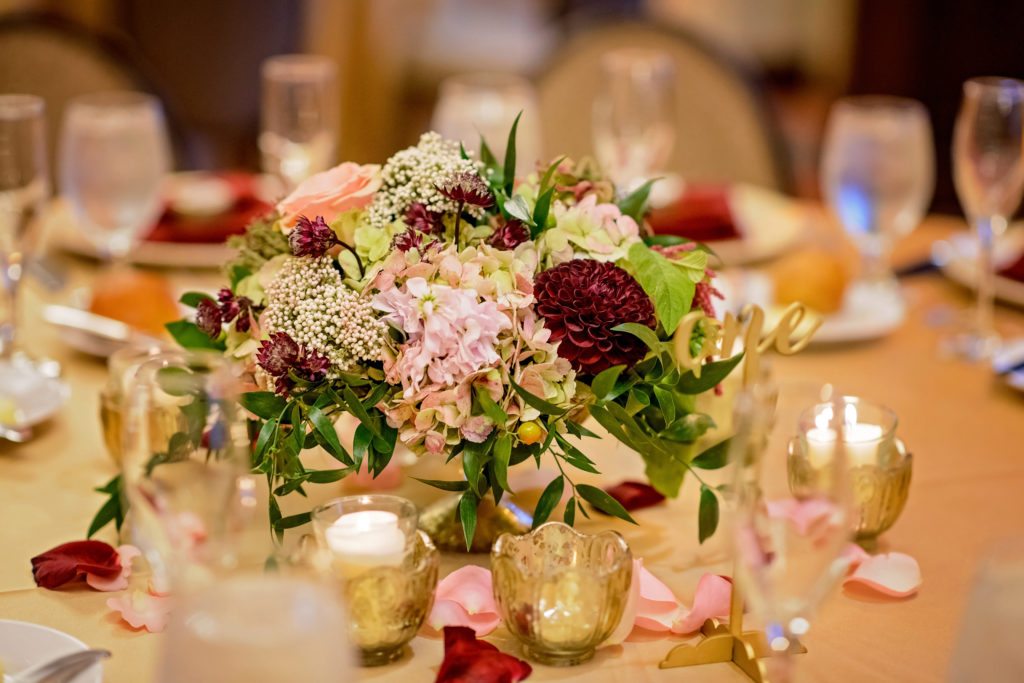 burgundy and blush centerpiece