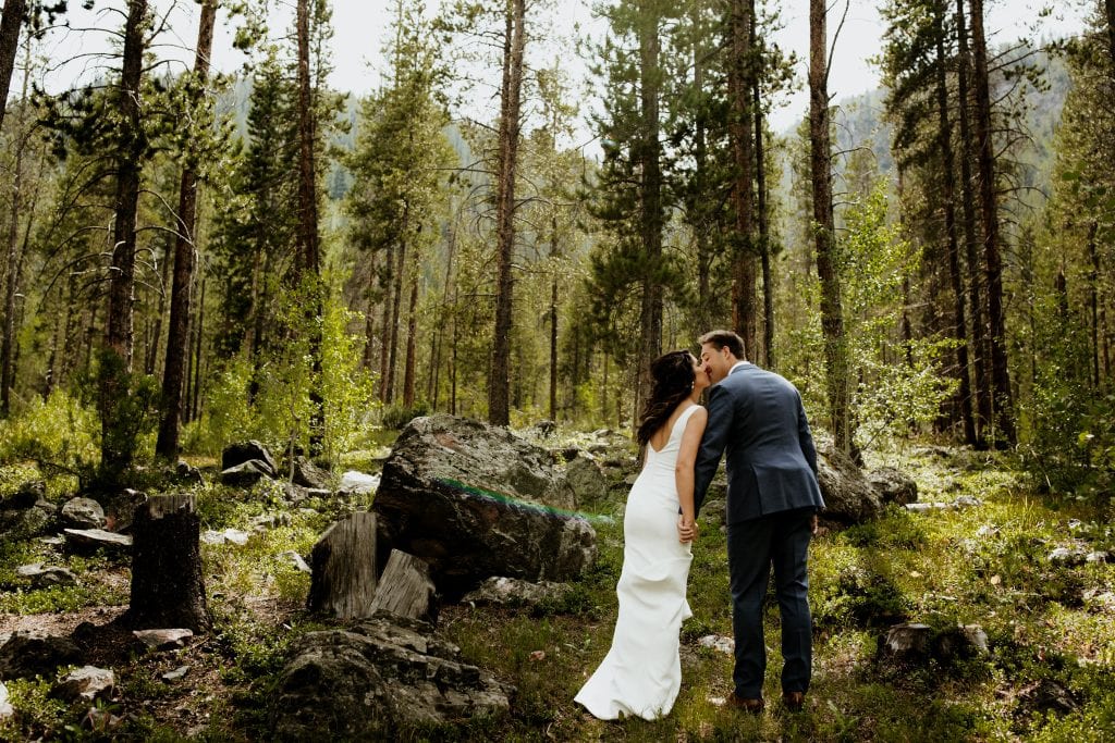 Modern Mountain Wedding in Redcliff, CO.