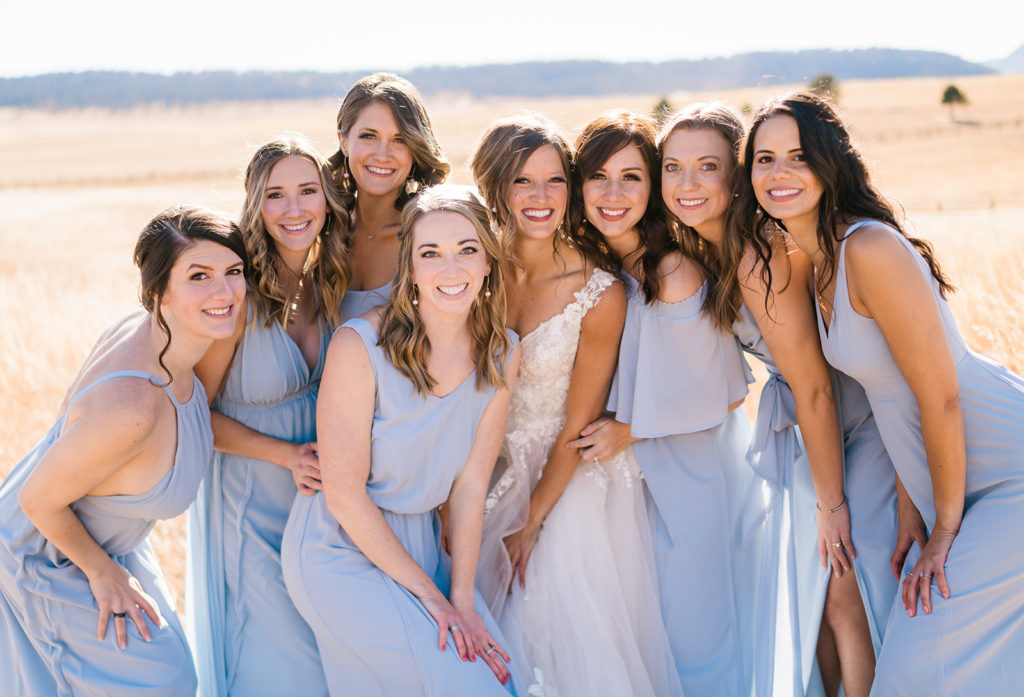 Blue_wedding_dresses_bridesmaids